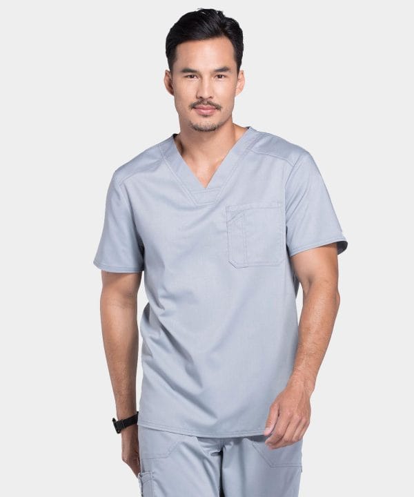 Men's Tuckable V-Neck Top | WW690