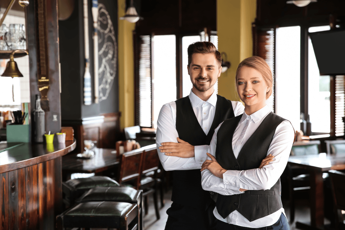 fine dining restaurant uniforms