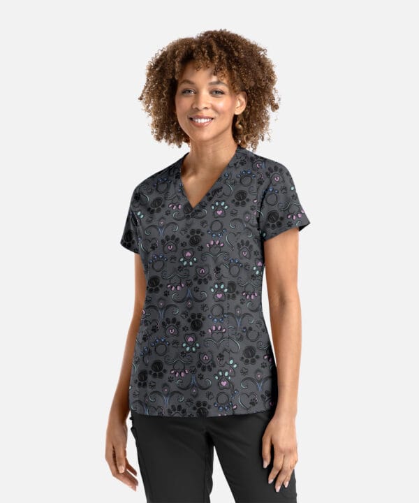 Women's Curved V-Neck Print Top Regal Paws | 1797-RPAW